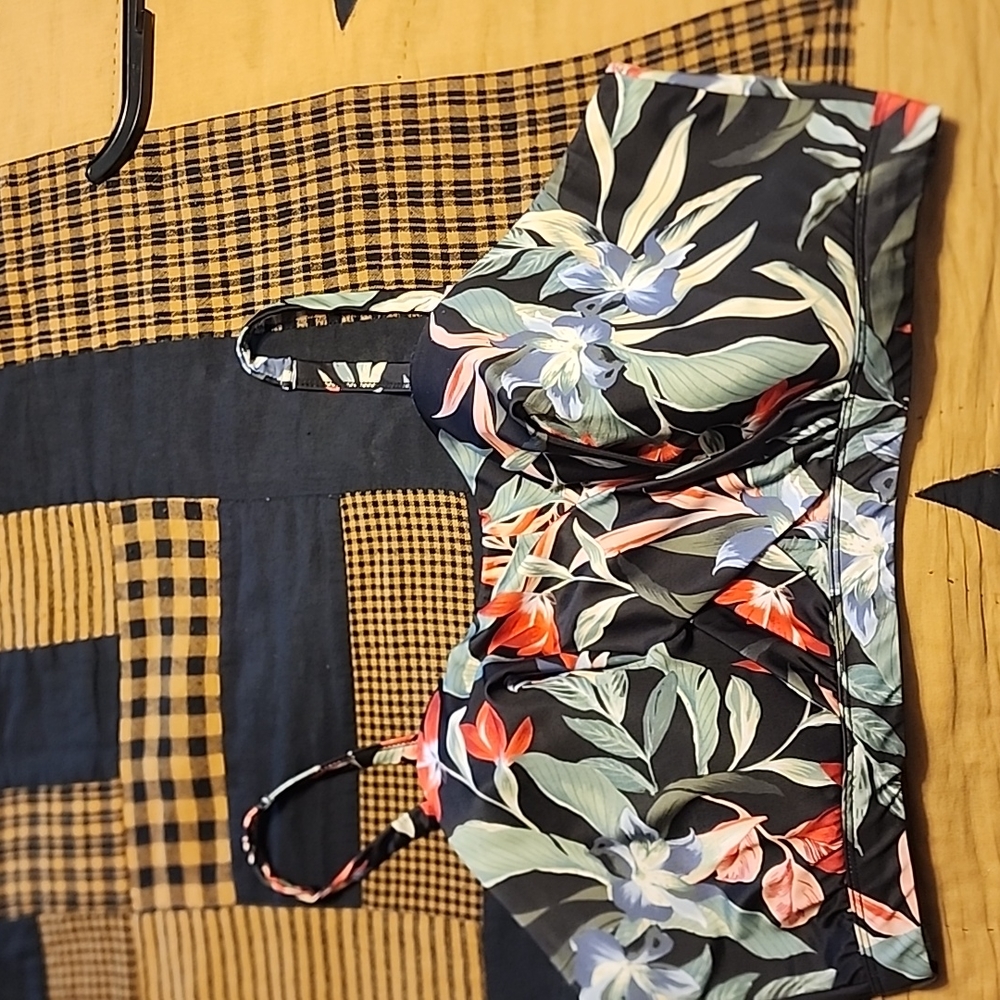 Swim top